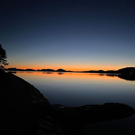 Lunvig - A Cosy Cottage In Idyllic Small Island Near Kristiansand, Sogne Exterior foto